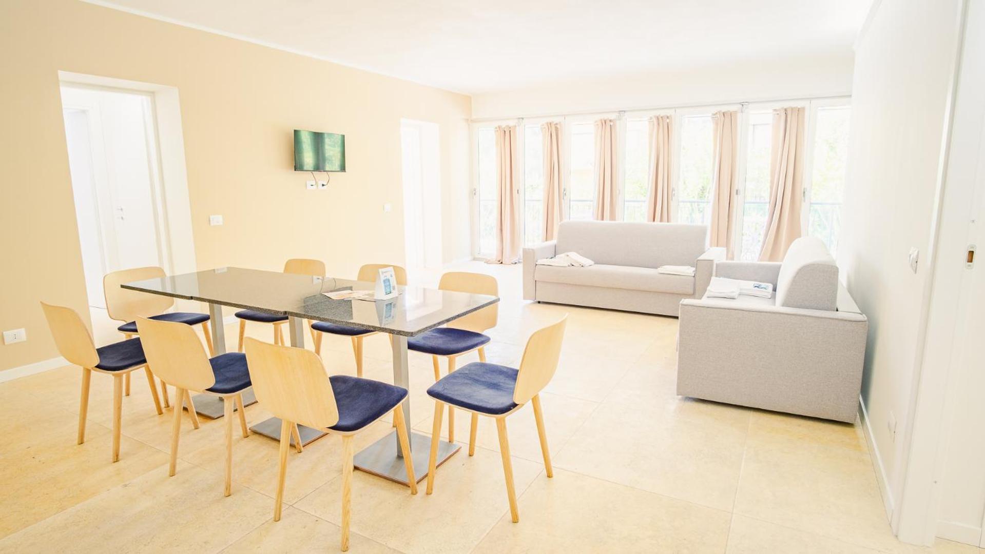 Relais Du Lac Village - Italian Homing Десенцано дел Гарда Екстериор снимка